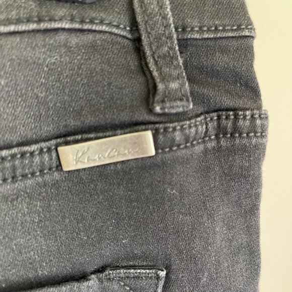 NWT Kancan High Rise Black Denim Button Front Shorts Sz L - Picture 3 of 6